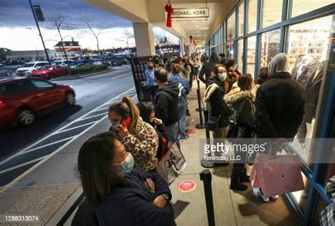 michael kors tanger outlet riverhead.